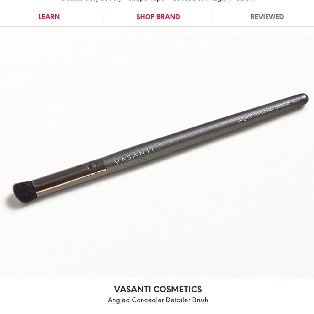 3/$20💘 Vasanti 402 Angled Concealer Detailer